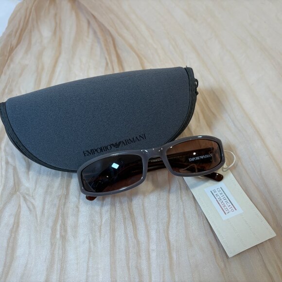 Emporio Armani Poly Frame OVAL Gray/Brown Tinted Sunglasses EA9035S - Picture 5 of 6
